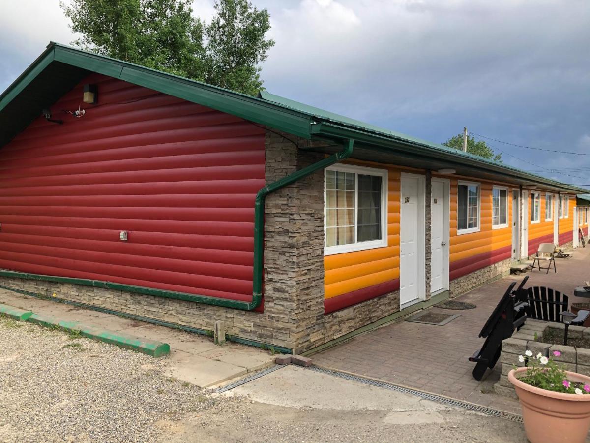 Alpine Motel Rocky Mountain House Exterior foto